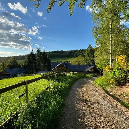 Apartament Im Wald - Mit Schwimmbad! *