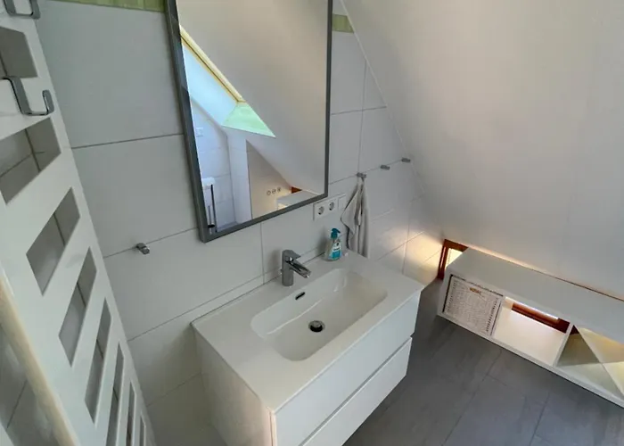 Im Wald - Mit Schwimmbad! *