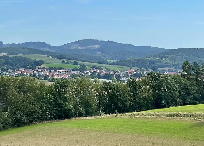Im Wald - Mit Schwimmbad! Lägenhet Hessles